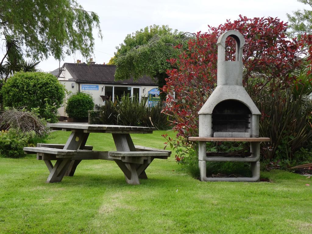 Fort Holiday Park Sandown Extérieur photo